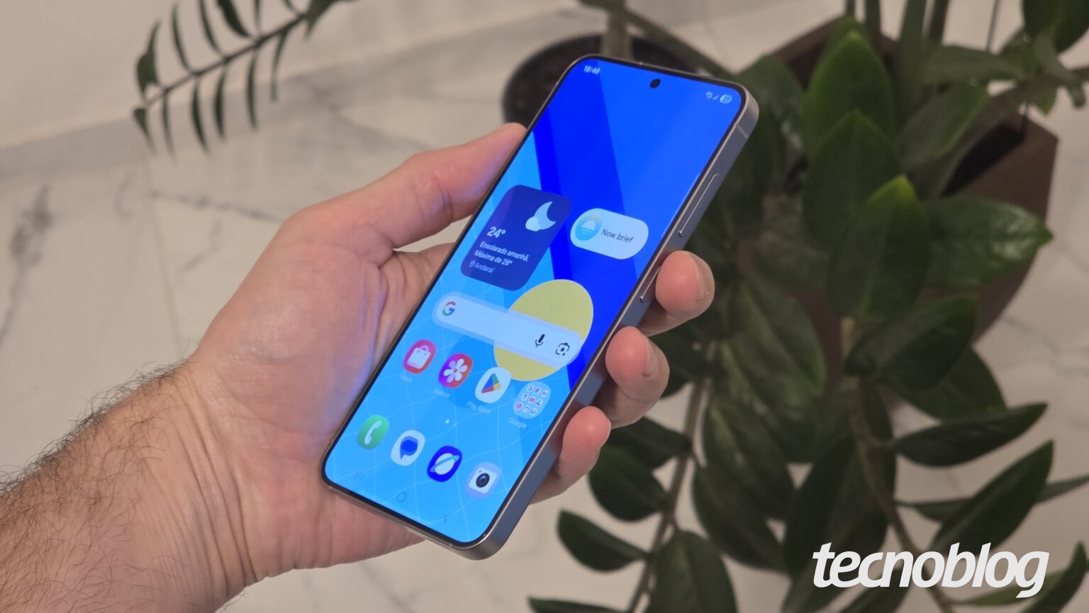 Galaxy S25 fica 56% mais barato ao cair de preço com cupom no Mercado Livre