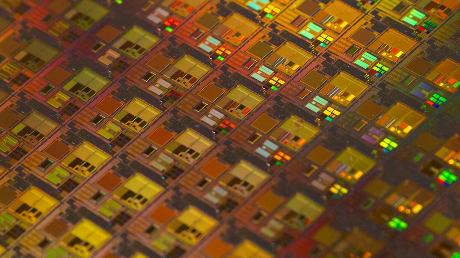 O que são semicondutores? Conheça a matéria-prima dos chips