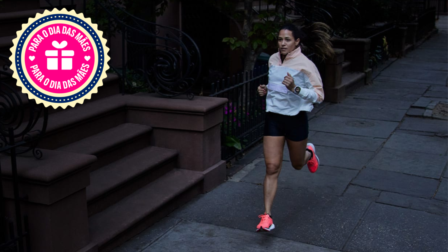 Garmin Forerunner 965 volta em promoção de 35% OFF em 10x antes do Dia das Mães