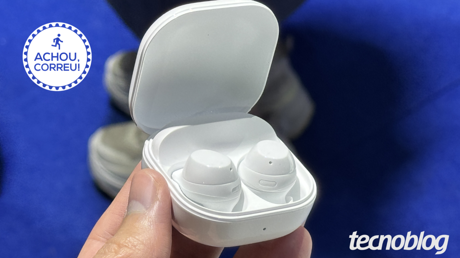 Galaxy Buds Core sai por menos de R$ 200 com cupom no Mercado Livre