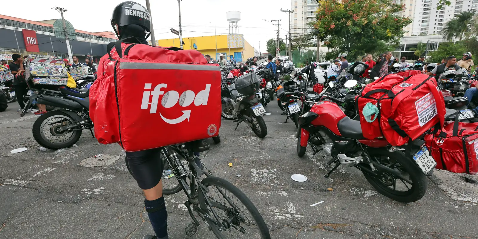 Brasil tem 2 milhões de pessoas que trabalham por meio de aplicativos